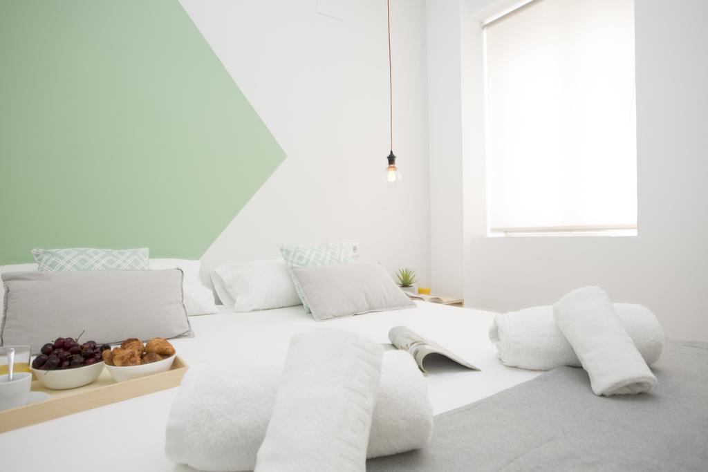 Singularstays Plaza Del Carmen Valencia Exterior photo